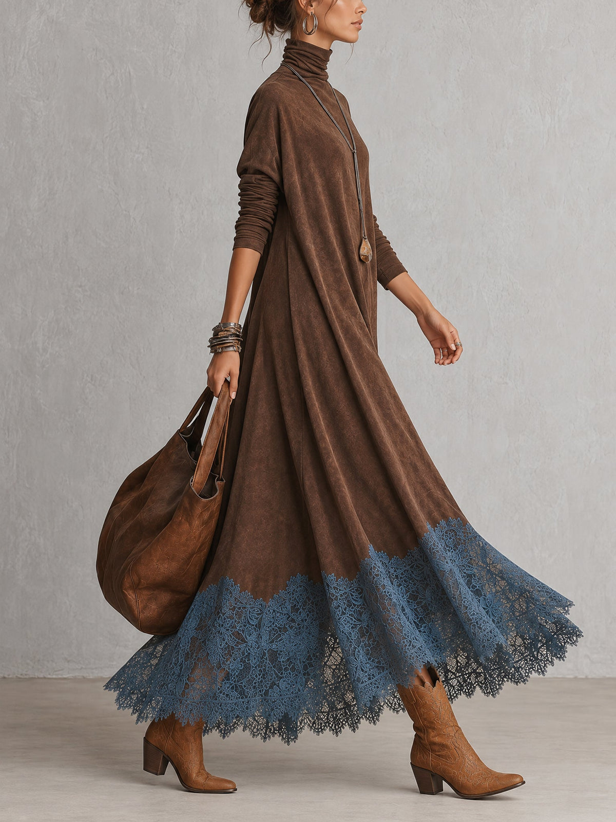 Robe Maxi Longue à Manches Longues en Suédine Marron Vintage