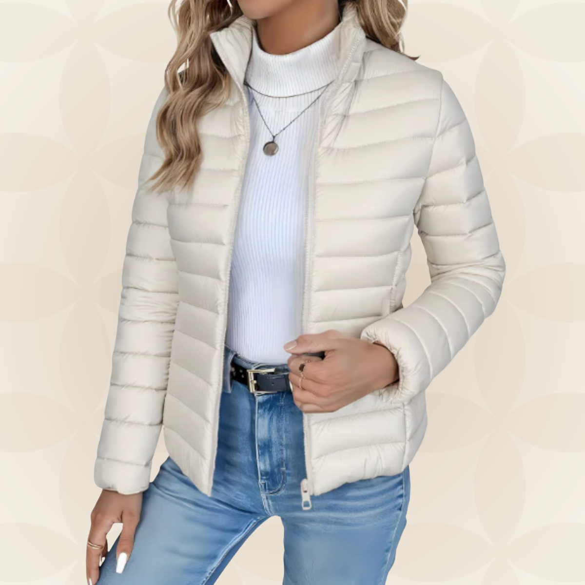 Veste intermédiaire rembourrée Solis de Danoir Paris, en tissu chaud avec capuche, idéale pour l'hiver.