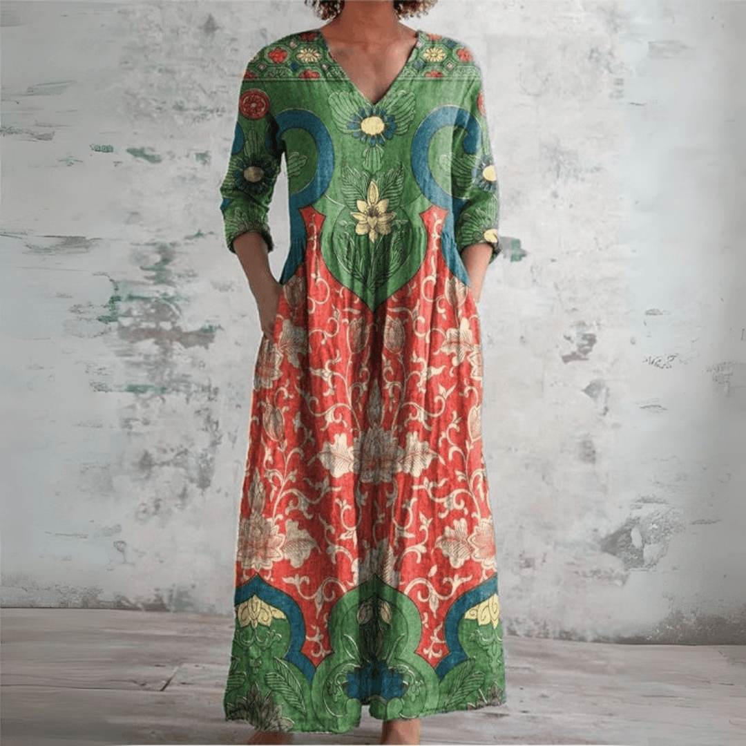Robe longue vintage à fleurs Judith de Danoir Paris, style maxi avec motif floral coloré et coupe élégante.
