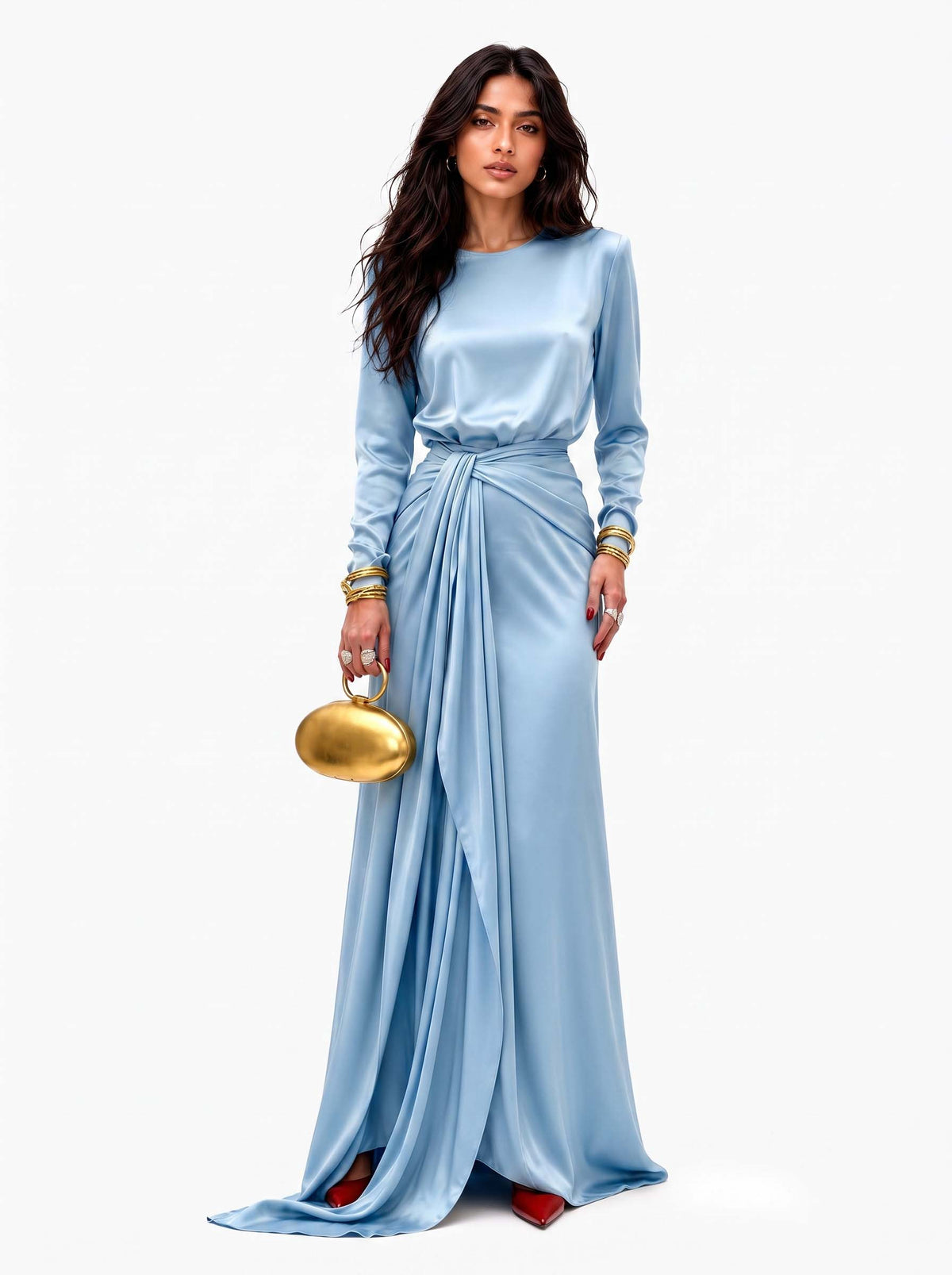 Robe longue femme en satin drapé Cassandra de Danoir Paris, vêtement élégant avec tissu fluide et finition sophistiquée.