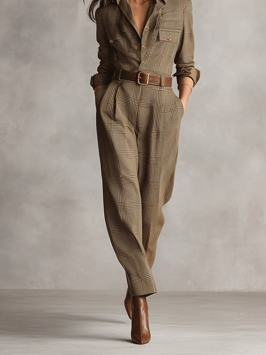 Robe combishort marron Célia de Danoir Paris avec détails sophistiqués, coupe élégante et tissu fluide.