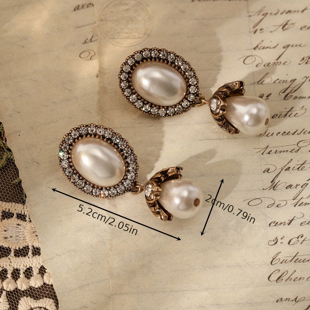 Boucles d'oreilles pendantes vintage à perles