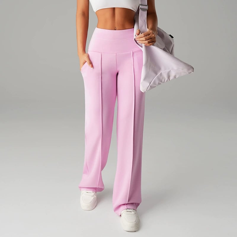 Pantalon femme à jambes larges et droites, taille haute en tissu extensible, marque Danoir Paris, porté sur mannequin.