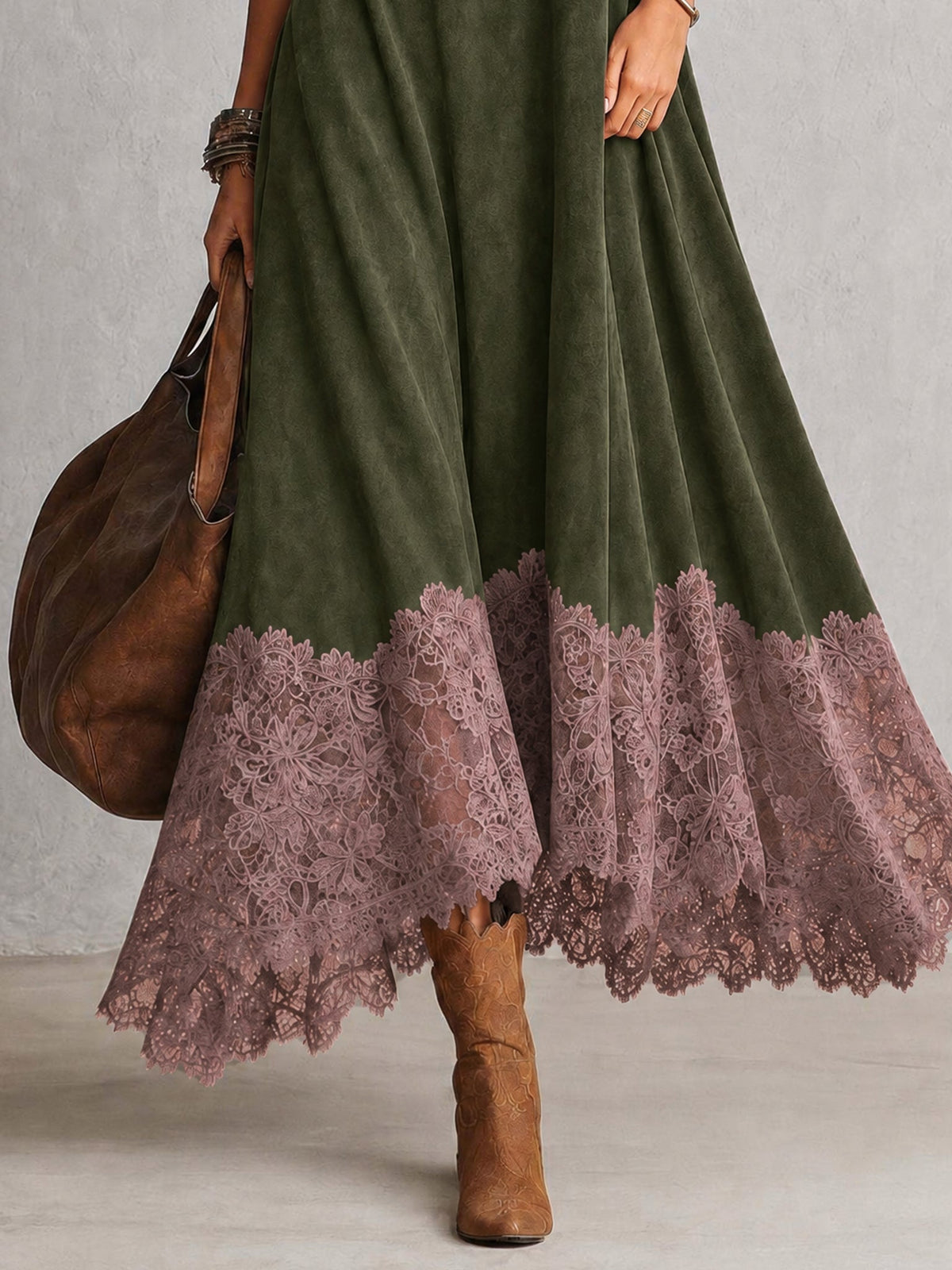 Robe Maxi Longue à Manches Longues en Suédine Marron Vintage