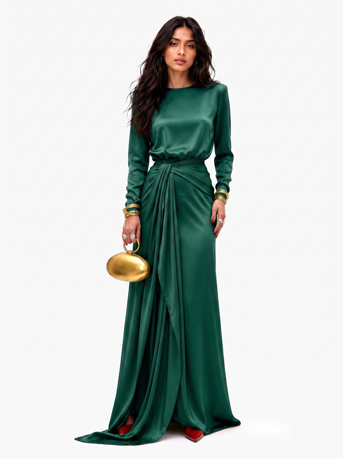 Robe longue femme en satin drapé Cassandra de Danoir Paris, élégante vêtement de soirée avec finition fluide et sophistiquée