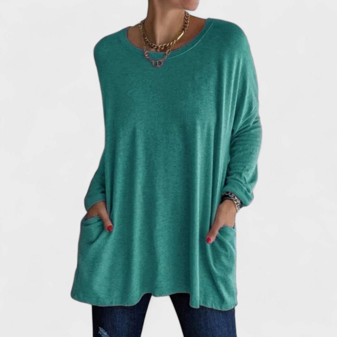 T-shirt décontracté élégant Danoir Paris Mira, en coton, couleur neutre, avec coupe moderne et détails subtils.