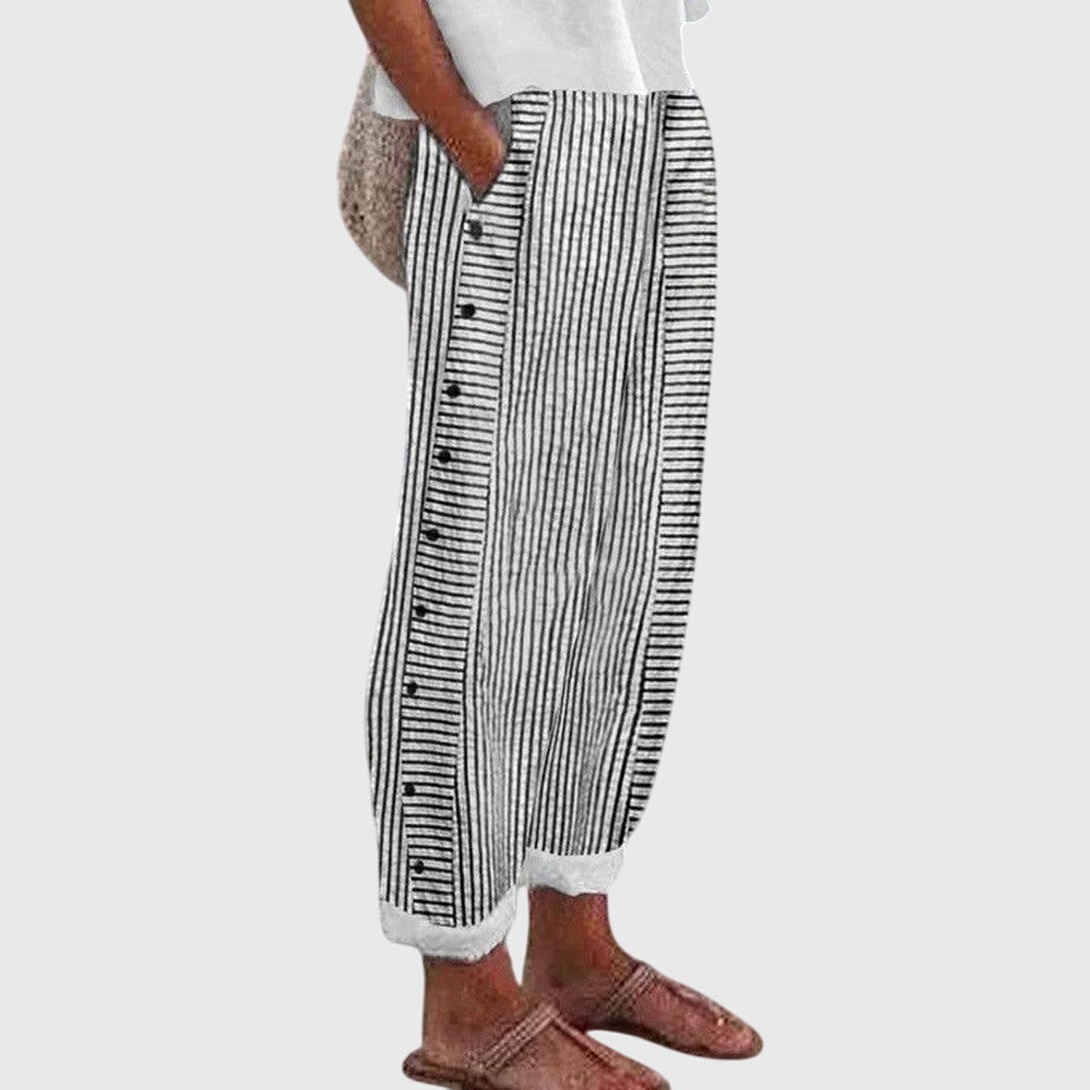 Pantalons élégants pour femmes Bertha™ de Danoir Paris, coupe fluide et style sophistiqué, en tissu noir.
