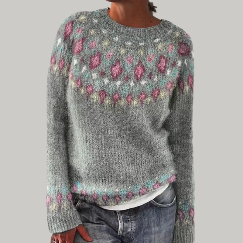 Pull en maille Candace de la collection #1752 de Danoir Paris avec motif automnal, porté sur mannequin.