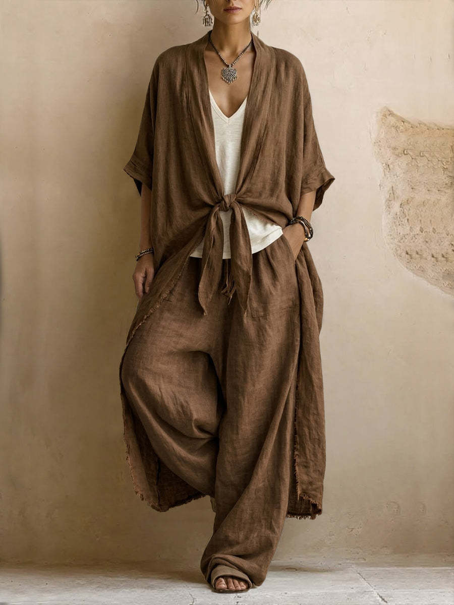 Ensemble deux pièces Danoir Paris avec kimono en lin oversize et pantalon large, tissus légers et élégants pour un look décontracté.
