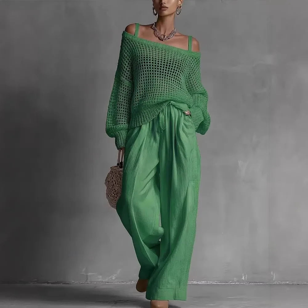 Ensemble élégant en deux pièces Claribel™ de Danoir Paris, vêtements sophistiqués avec détails soignés, vue de face.