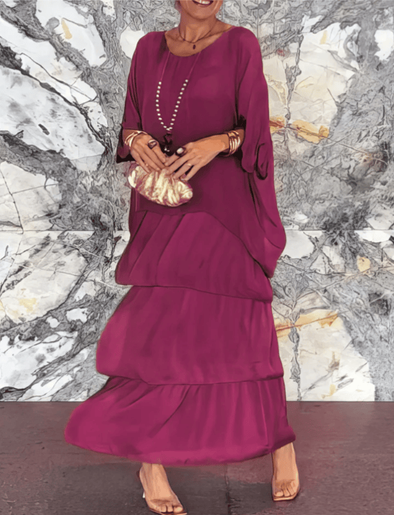 Robe maxi fluide Lara de Danoir Paris, élégante et légère, portée par un mannequin sur fond blanc.