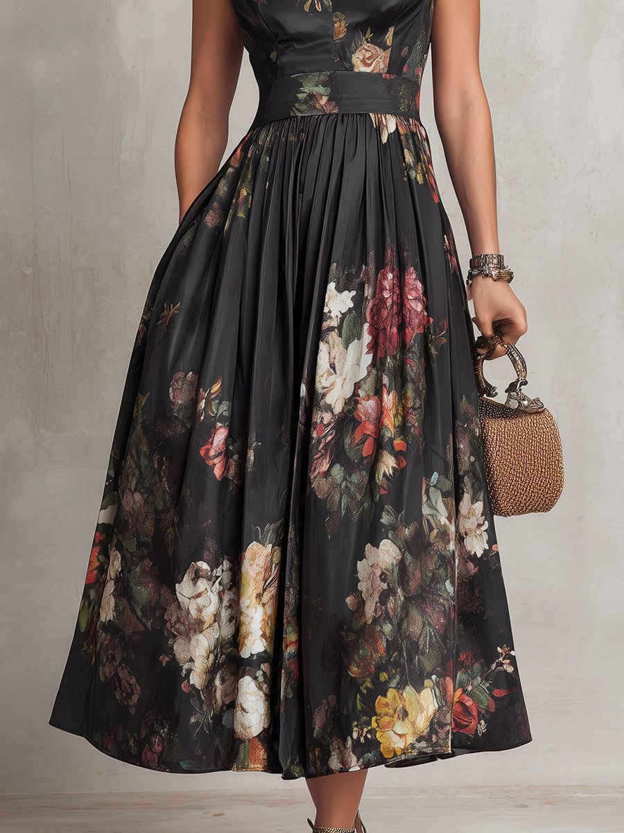 Robe mi-longue en satin plissé à col en trou de serrure noir et imprimé floral