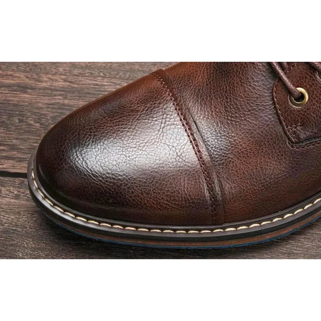 Bottes Oxford en cuir Dawson™ de Danoir Paris, chaussures élégantes pour hommes, noires et classiques avec lacets.