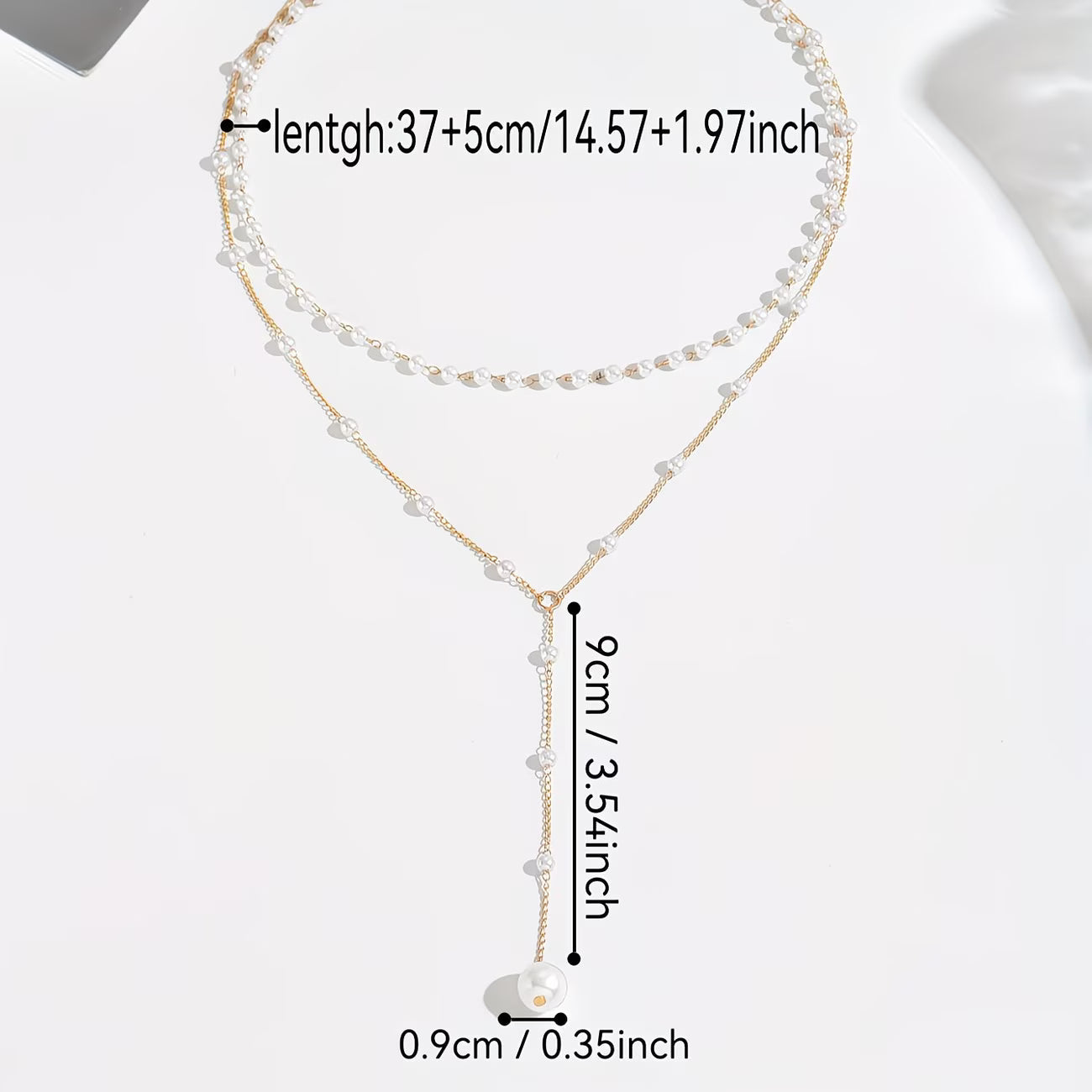 Collier de perles graduées de la collection bijoux Danoir Paris, avec perles élégantes et finition raffinée.