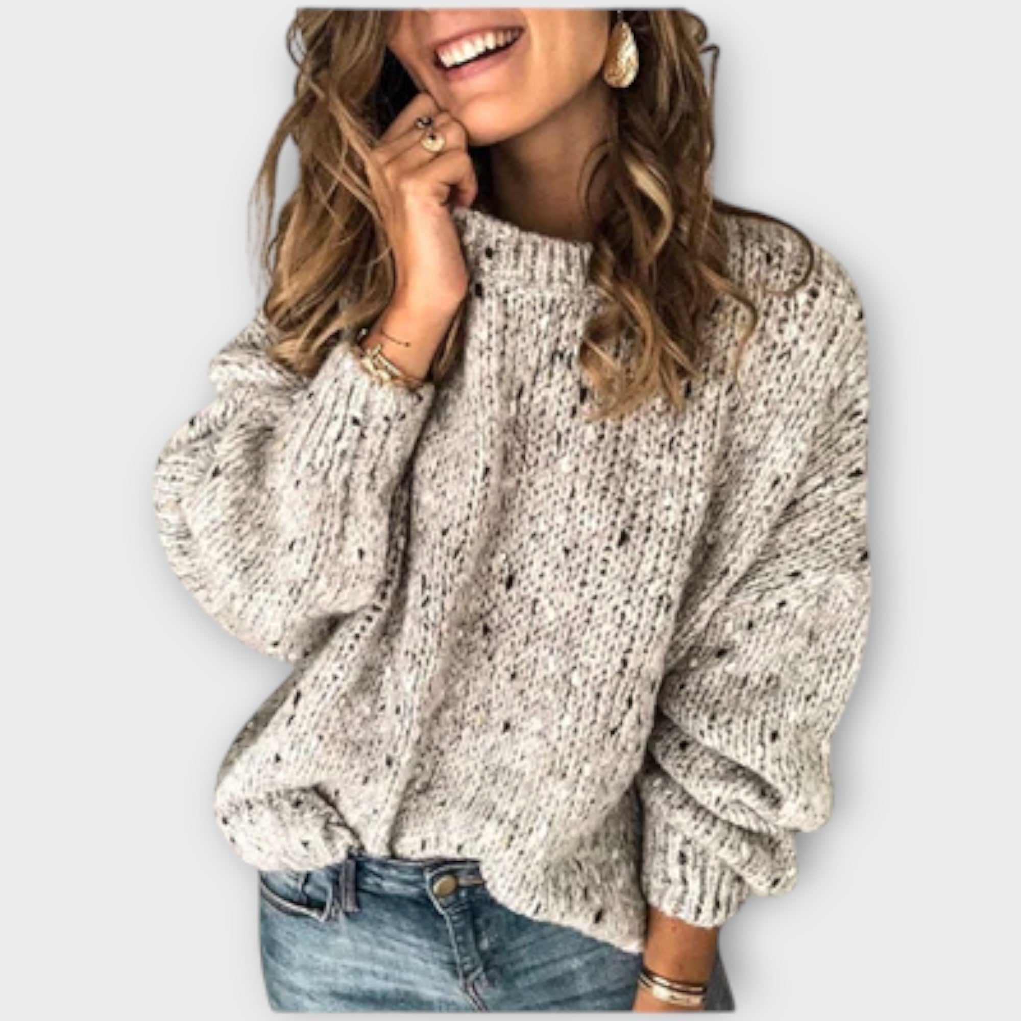 Pull chaud et confortable Mira de Danoir Paris en beige, doux et idéal pour rester au chaud.