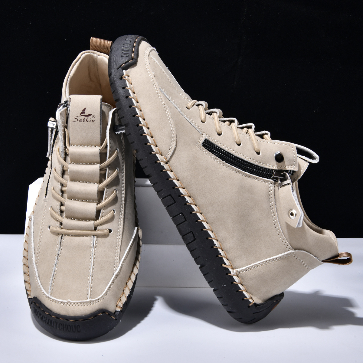 Chaussures en nabuk Danoir Paris pour homme avec zip, élégantes et confortables, vue de face montrant le design moderne.