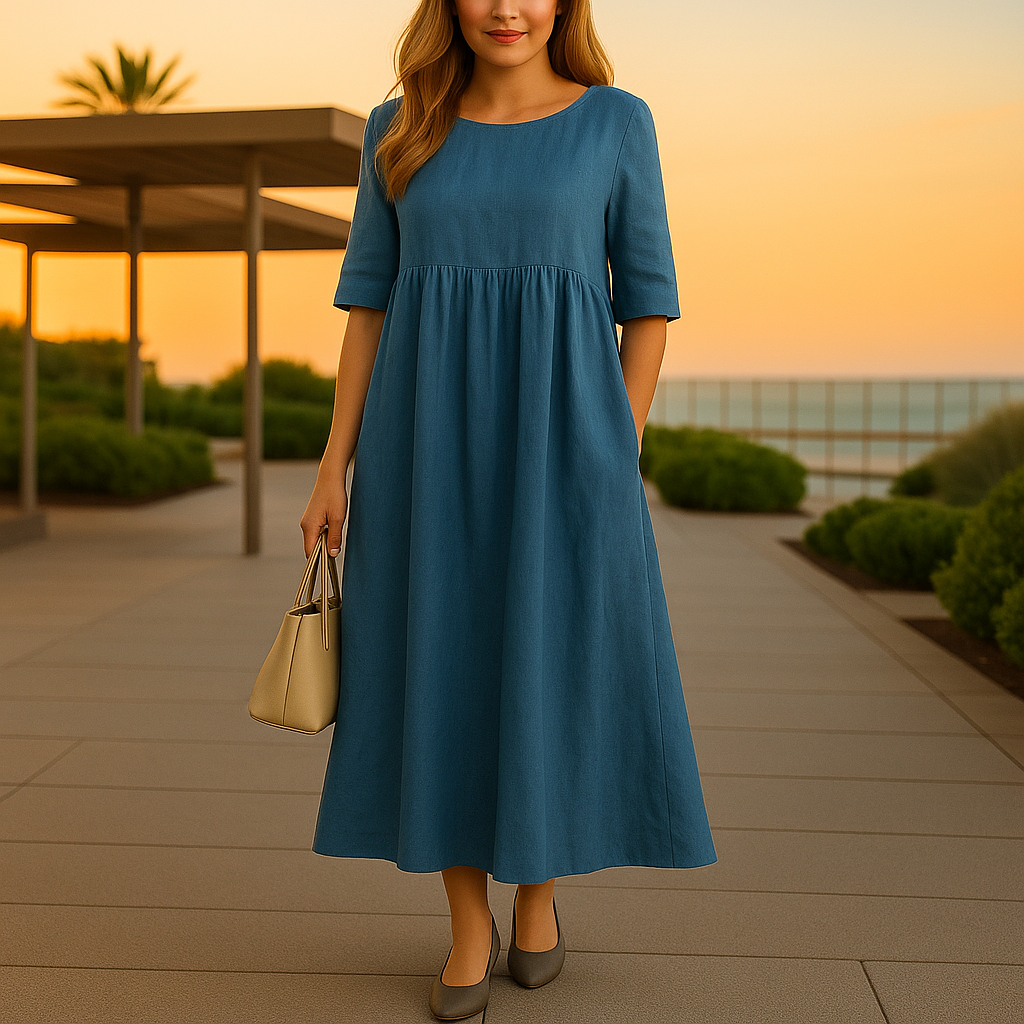 Robe en coton aérée Manon de Danoir Paris, élégante pour une promenade en soirée, tissu léger et fluide, style décontracté chic