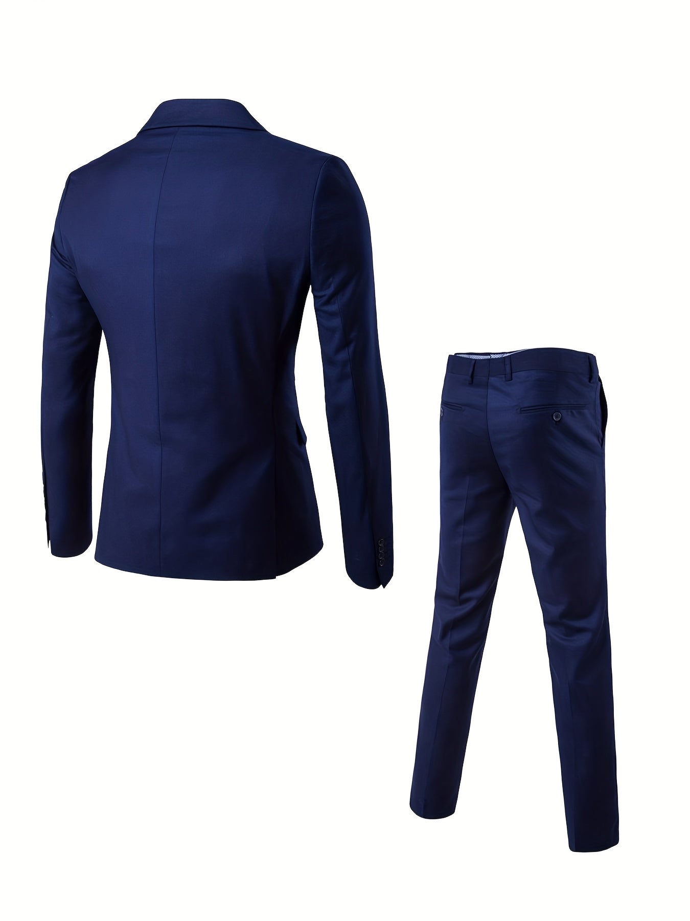 Costume moderne pour homme Danoir Paris, veste noire avec boutons et pantalon assorti, style élégant et tendance.