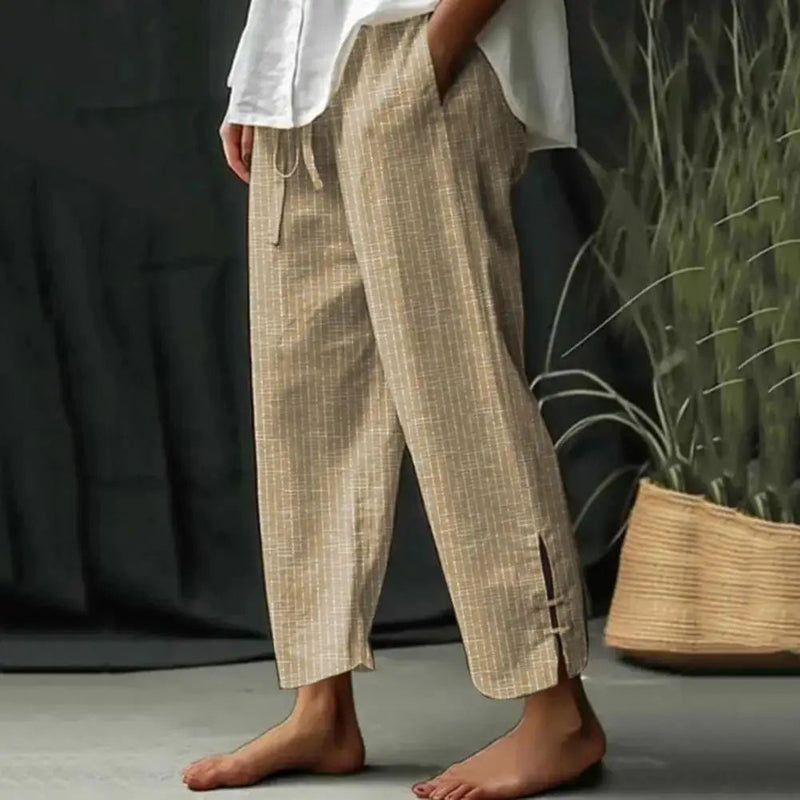 Pantalons artisan Bellie de Danoir Paris en coton confortable, coupe décontractée et style élégant pour un look casual.