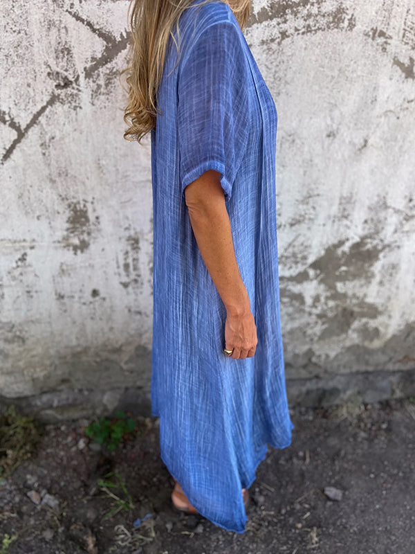 Robe écologique Malaga de Danoir Paris, élégante et moderne, en tissu durable avec détail de finition raffinée.
