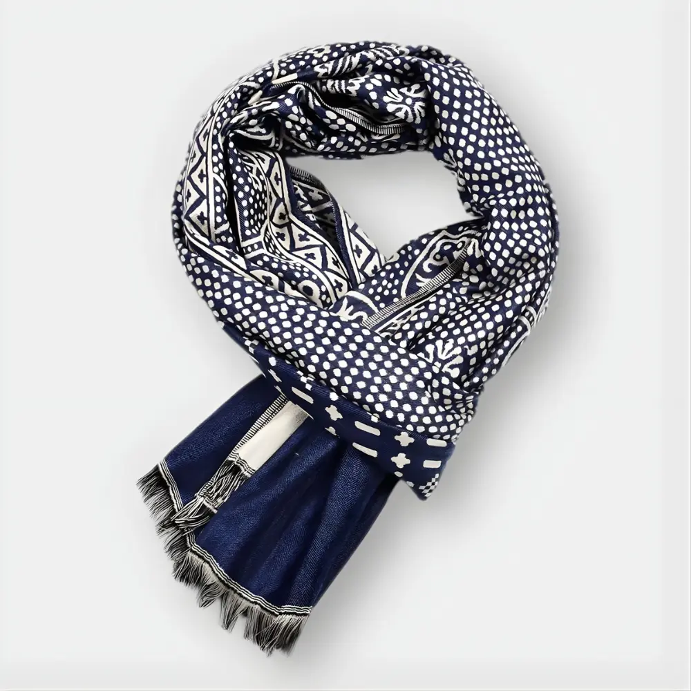 Écharpe en coton à motifs vintage Thibault™ de Danoir Paris, coloris bleu, taille unique, tissu doux et élégant.
