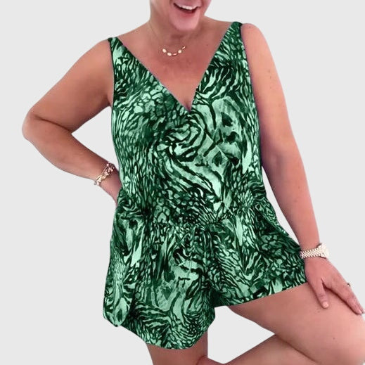 Robe de maillot de bain élégante Dahlia™ de Danoir Paris en bleu, vêtement d'été sophistiqué pour la plage ou la piscine.