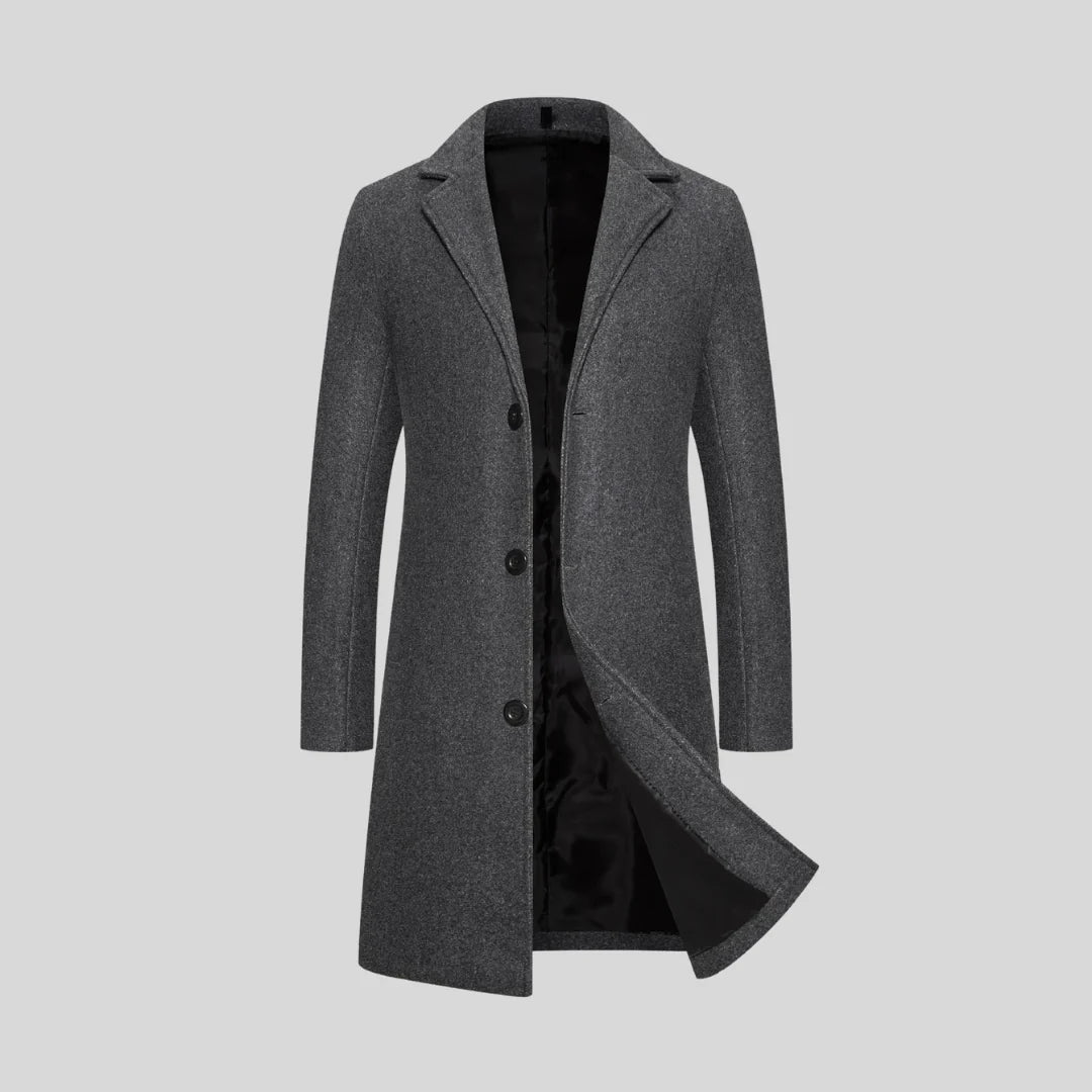 Veste coupe-vent élégante Danoir Pairs™ en tissu léger, portée par un mannequin, couleur neutre, style moderne et sophistiqué.