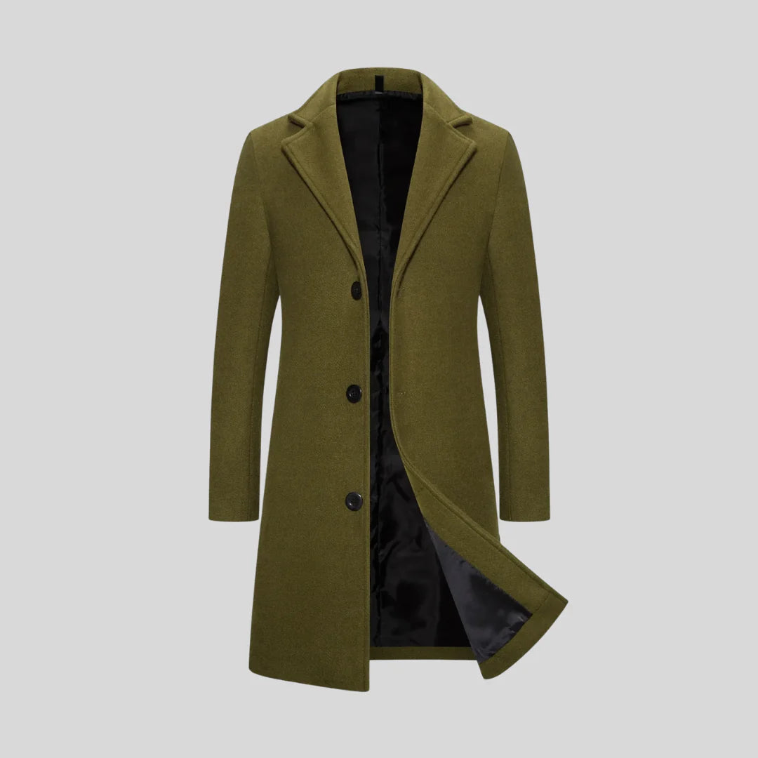 Veste coupe-vent élégante Danoir Pairs™ en tissu léger, style moderne et finition soignée, portée par une personne.