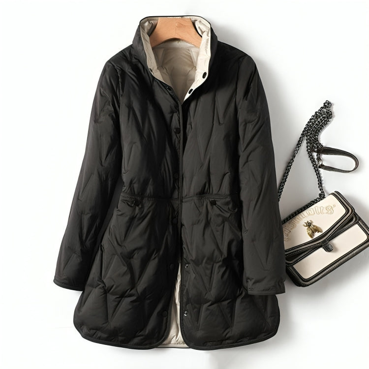 Manteau chic et chaud Danoir Paris Justine en cuivre, élégant et confortable pour l'hiver, vue de face sur fond neutre.