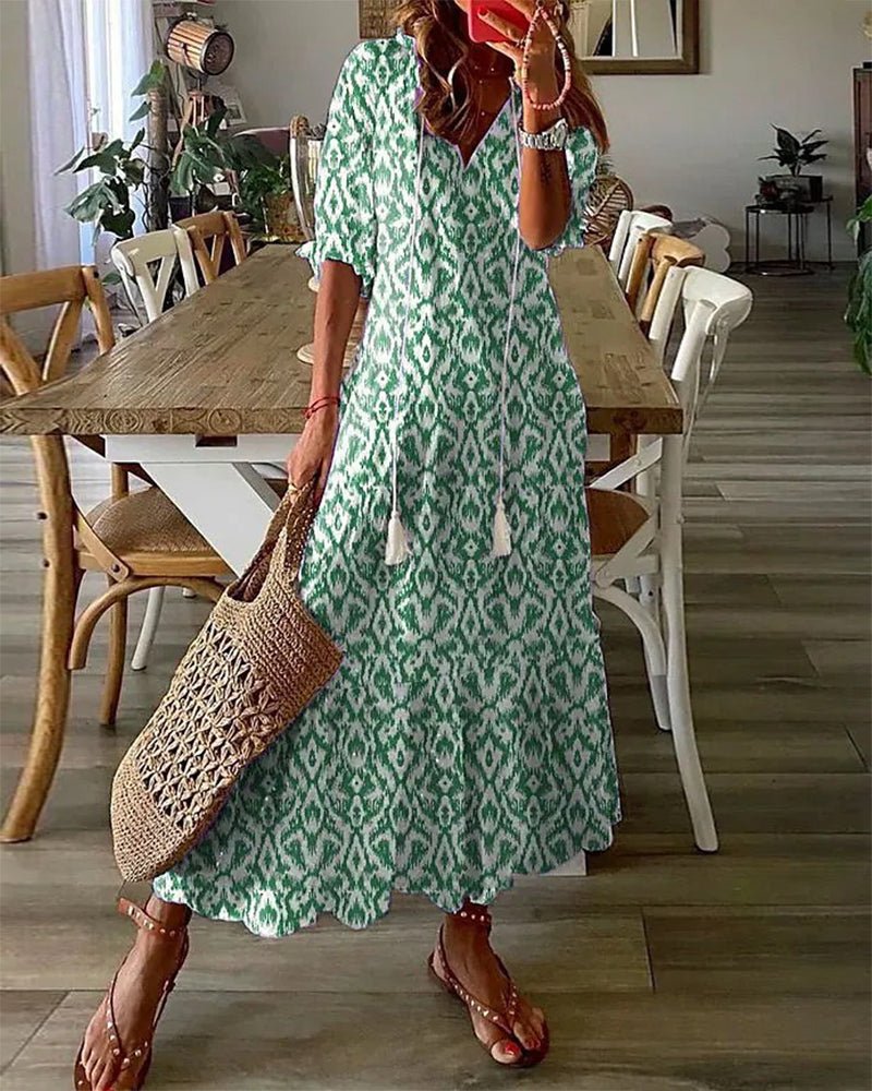 Robe midi bleue Danoir Paris Luna, style boho sans effort, tissu léger, coupe fluide, parfait pour un look décontracté.