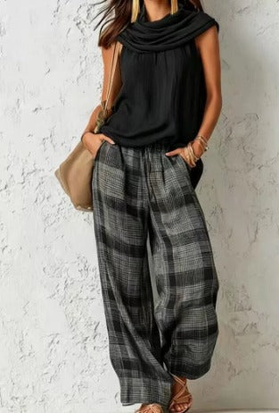 Ensemble Élise de Danoir Paris en vert, style simple et naturel, avec top et pantalon assortis pour un look élégant.
