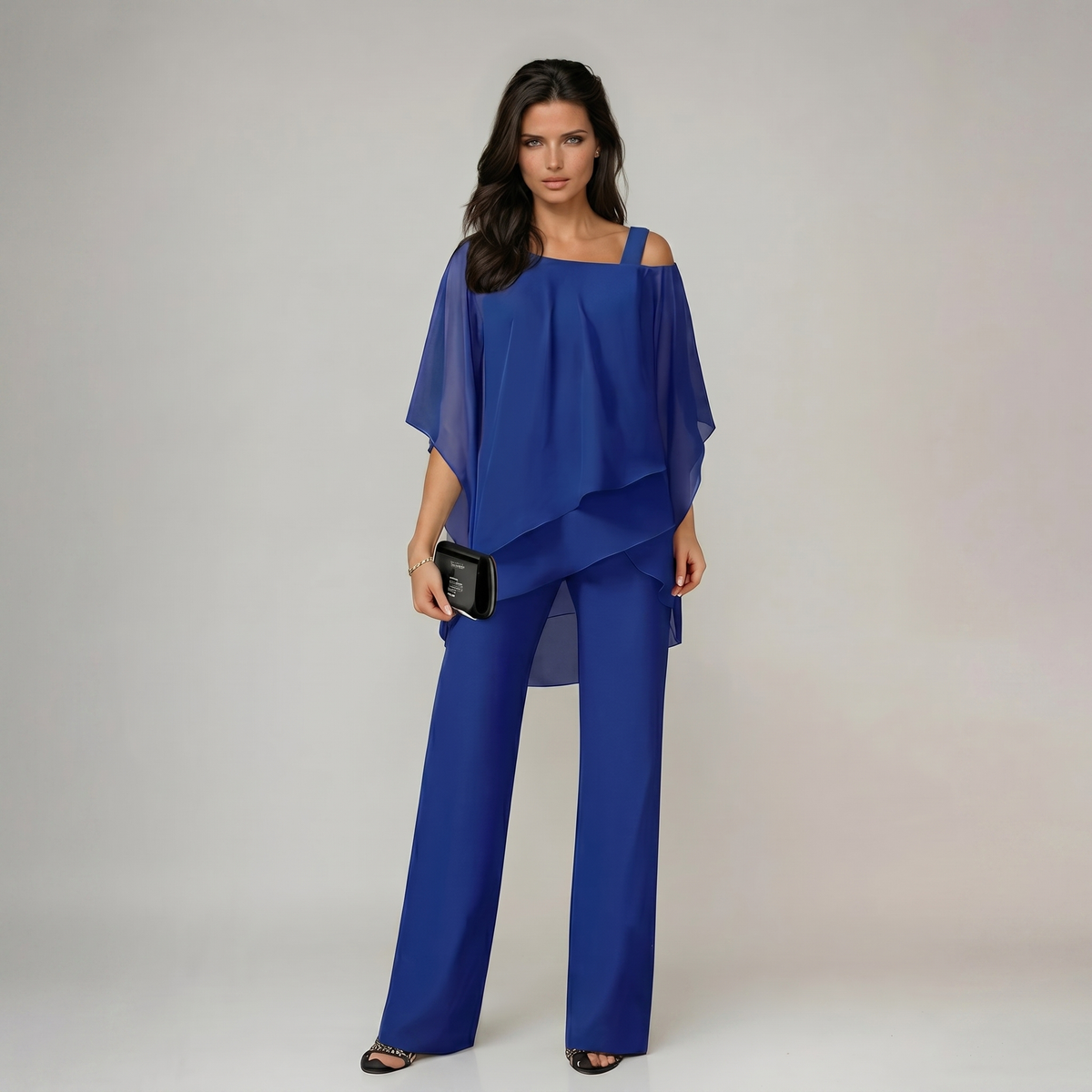 Ensemble fluide transpirable pour femme Gloria™ de Danoir Paris, vêtement léger blanc avec détails élégants.