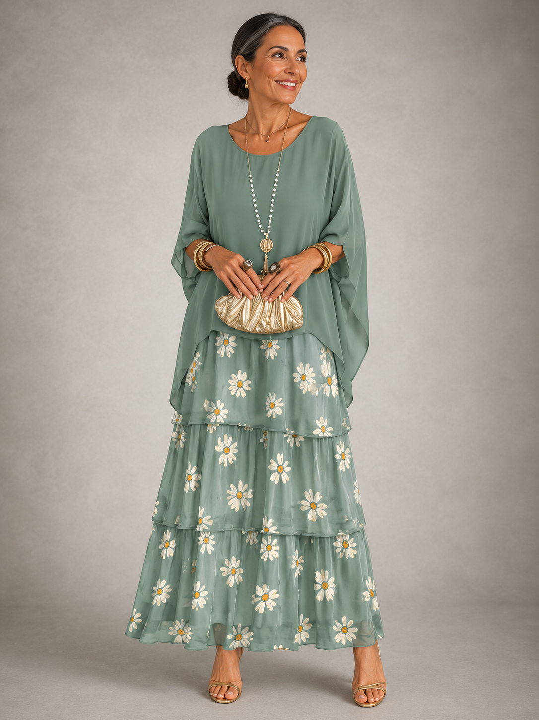 Robe longue élégante Danoir Paris Lara™ pour femme, tissu fluide et léger, silhouette sophistiquée et moderne.