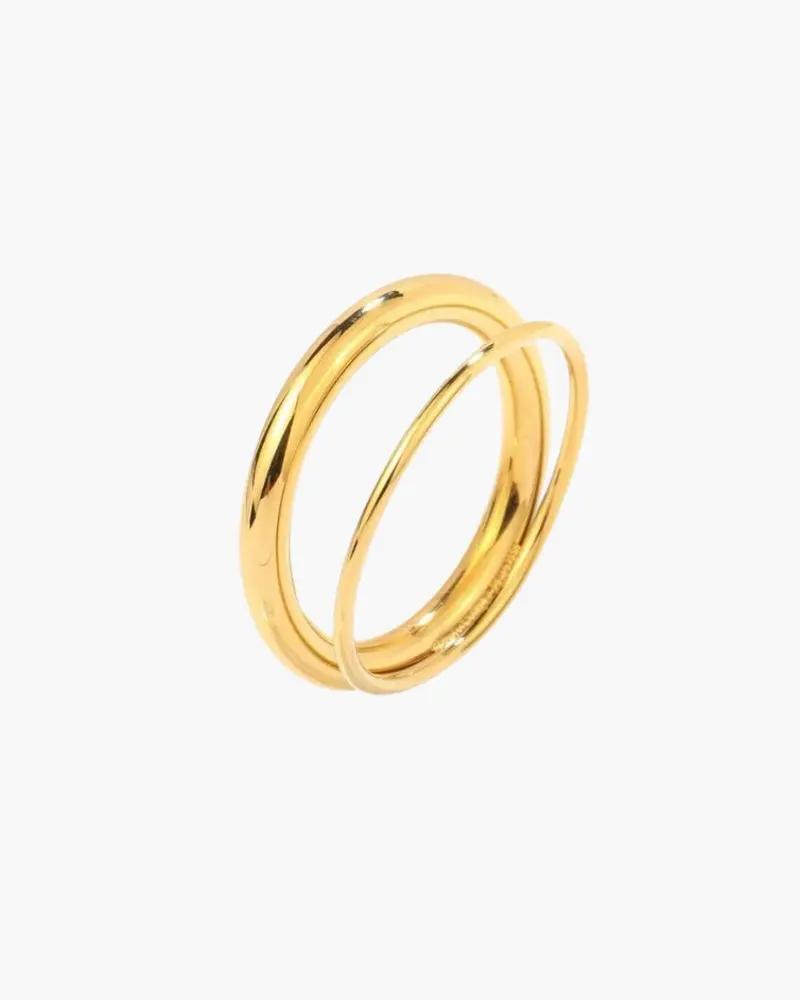 Bague Infinity en titane Danoir Paris, alliance fine avec motif infini, design élégant et moderne.