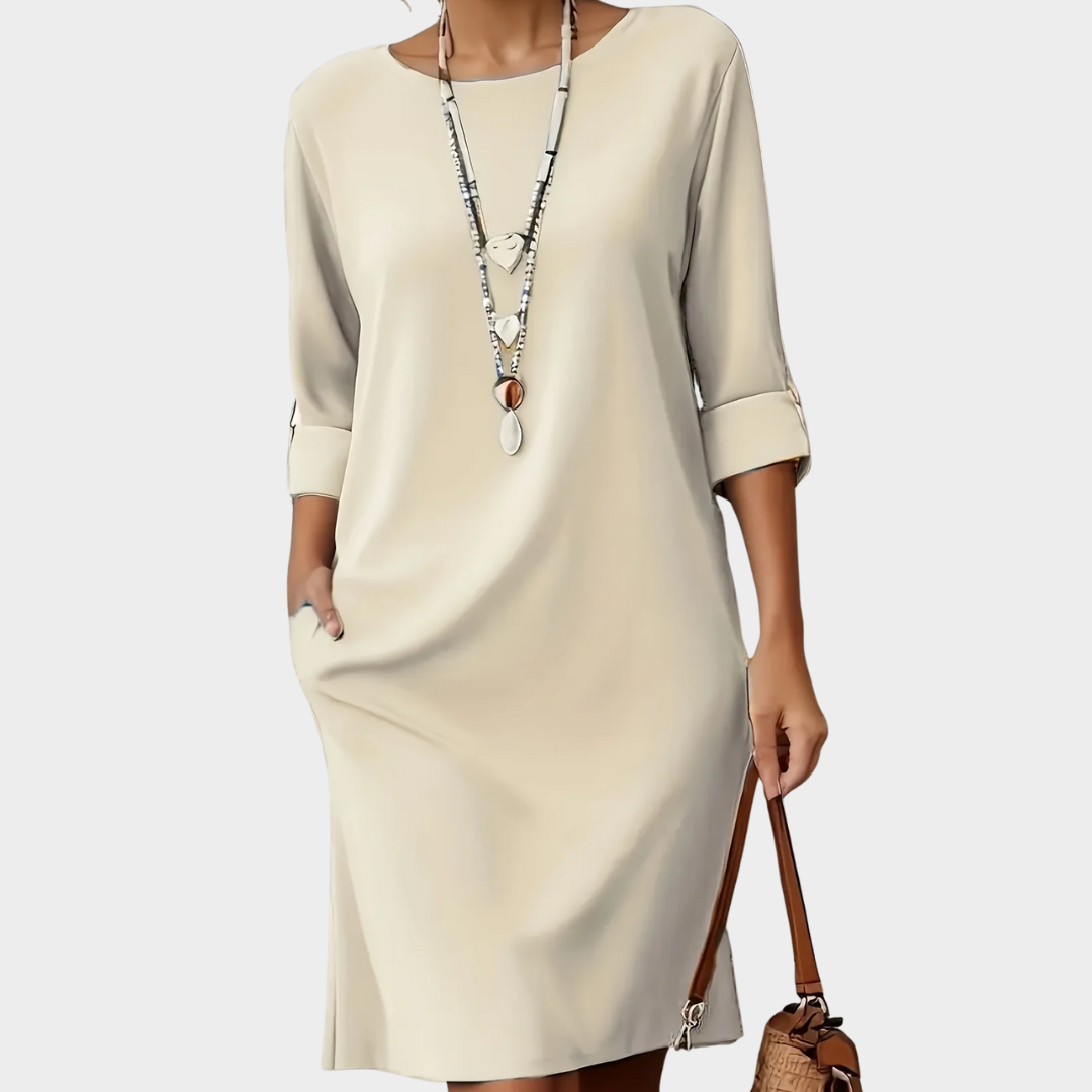Vêtement féminin Danoir Paris Daphne Élégance Décontractée Automnale, image 4_3, détail du tissu et du style tendance.