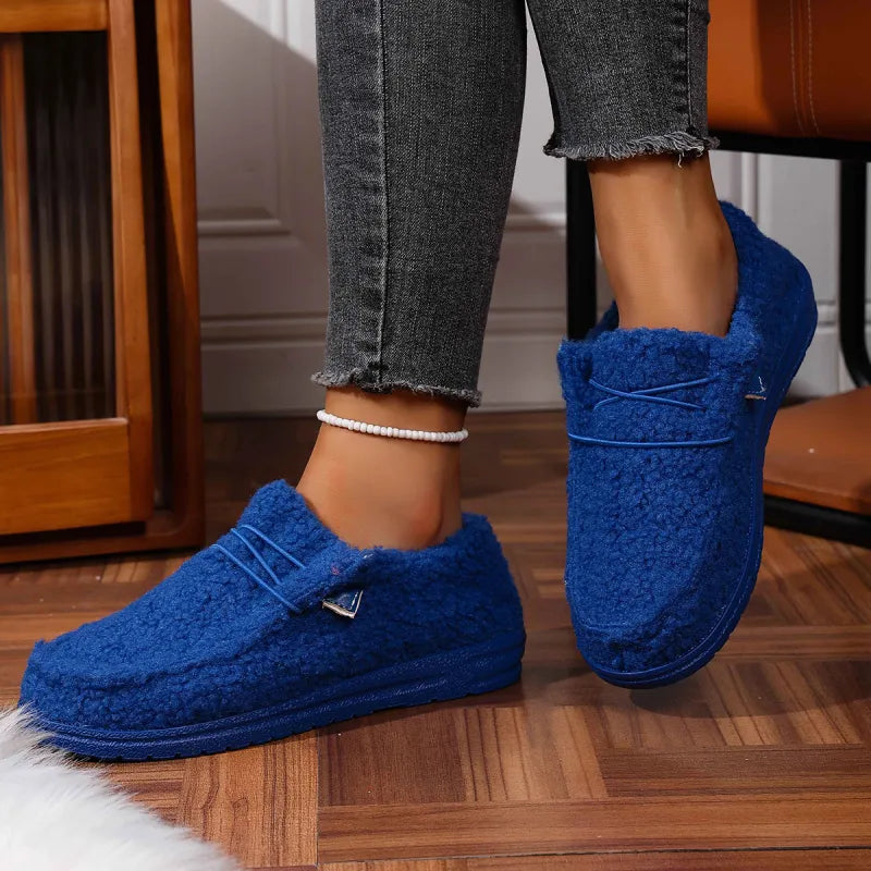 Chaussons Valorine™ Varma Teddy Danoir Paris en molleton doux avec intérieur en peluche, pour un confort chaud et cosy.