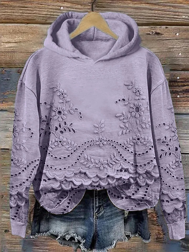 Pull féminin Rose Sofie de Danoir Paris, modèle FR1010, en laine douce avec détails ludiques et look tendance.