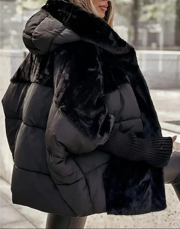 Veste d'hiver élégante Lena de Danoir Paris en marron, coupe classique et détails sophistiqués.