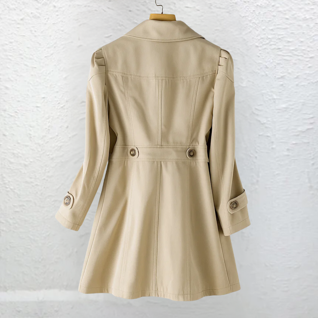 Manteau trench élégant Danoir Paris Veyressa, couleur beige, vue de face, en tissu léger, taille XS, style sophistiqué.