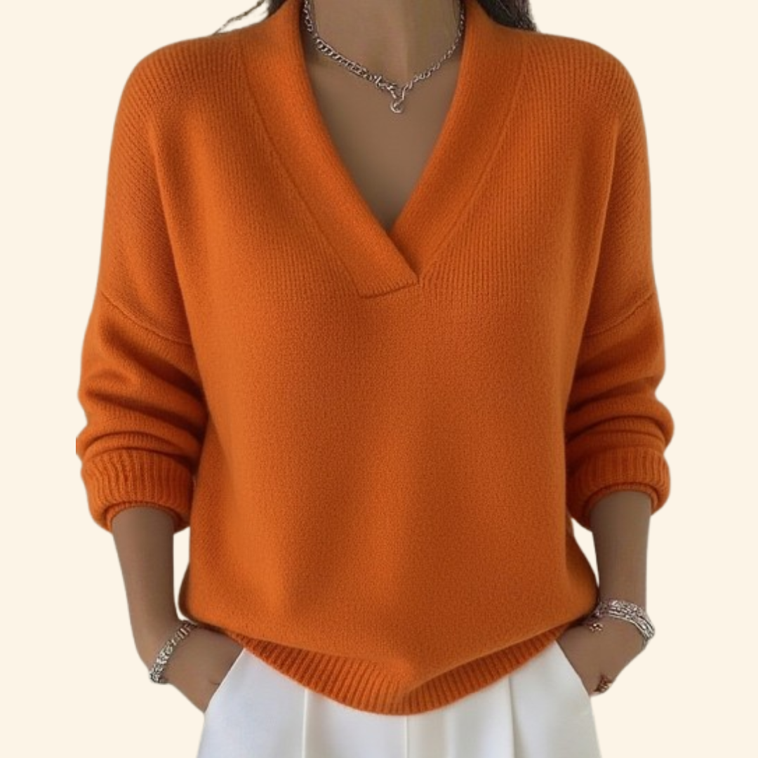 Pull Noor Danoir Paris, confort élégant en laine douce, coloris neutre, porté sur un mannequin, style chic et moderne.