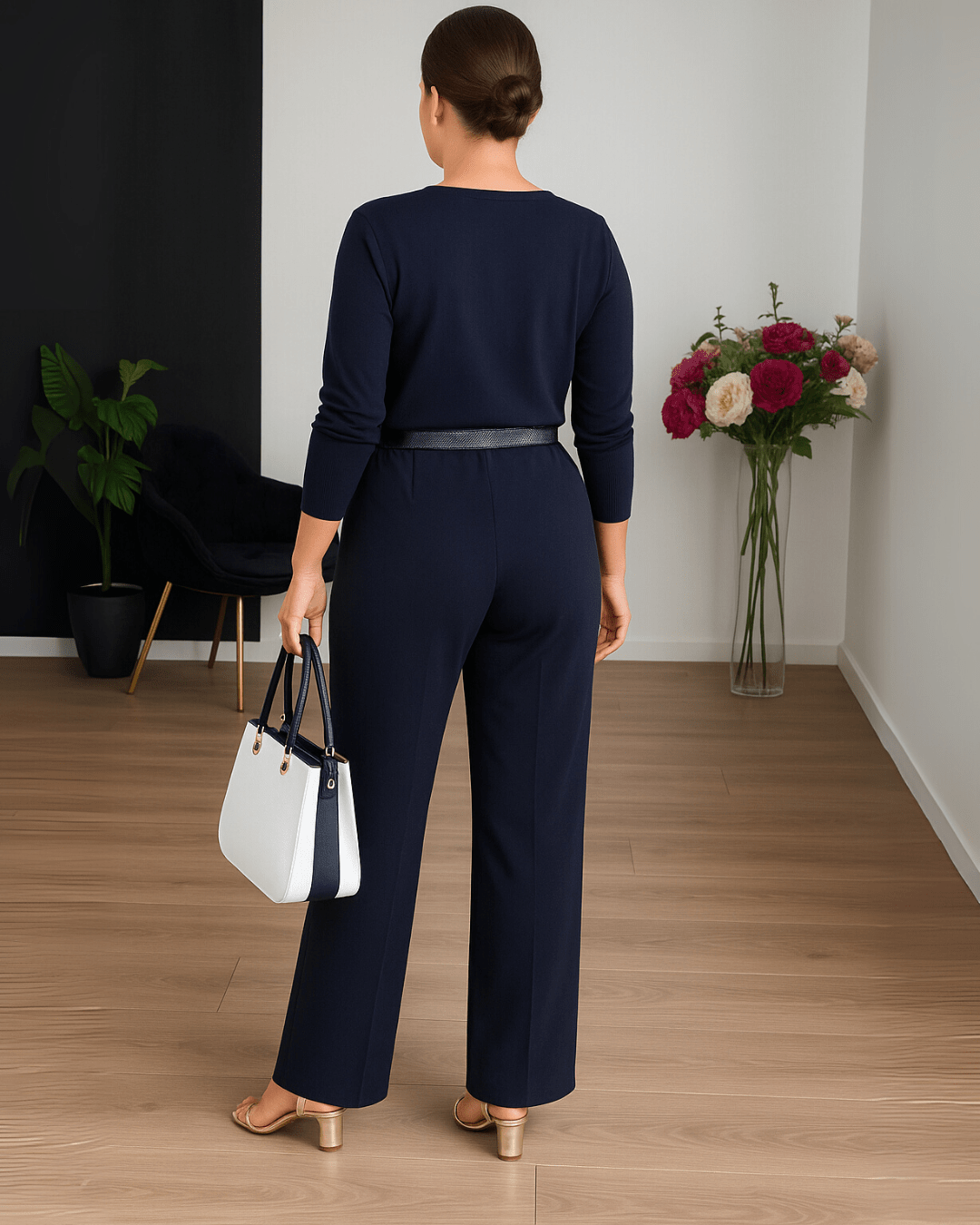 Ensemble élégant Sofía de Danoir Paris, polyvalent, avec détails sophistiqués, porté sur mannequin blanc.