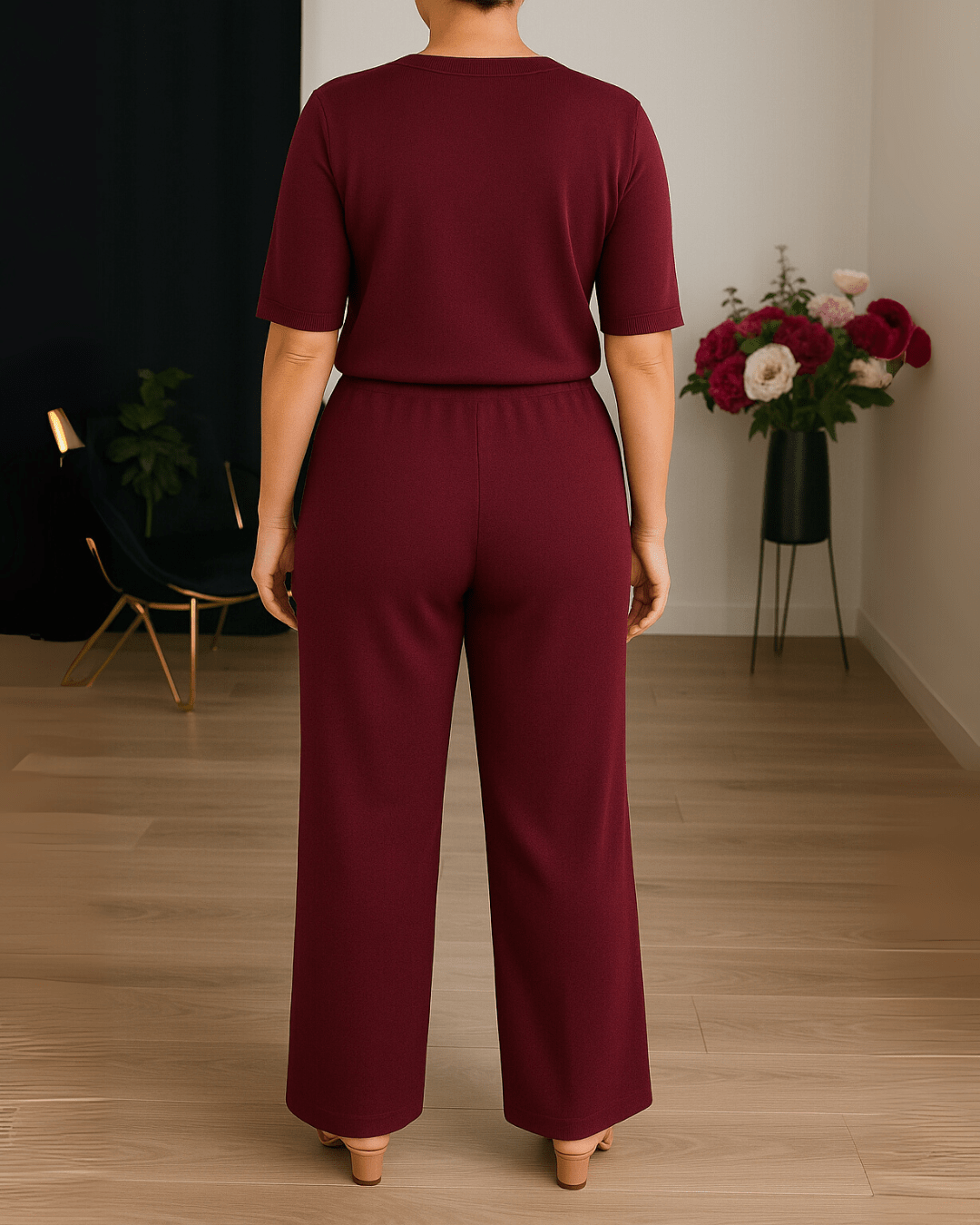 Ensemble élégant Danoir Paris Sofía FR1308, vêtement polyvalent avec détails sophistiqués, porté sur mannequin.