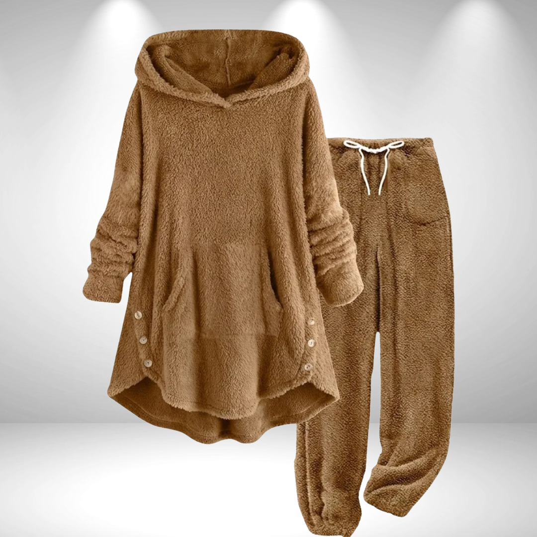 Ensemble ultra-douillet hiver Cressy de Danoir Paris, veste et pantalon confortables et chauds pour femme.