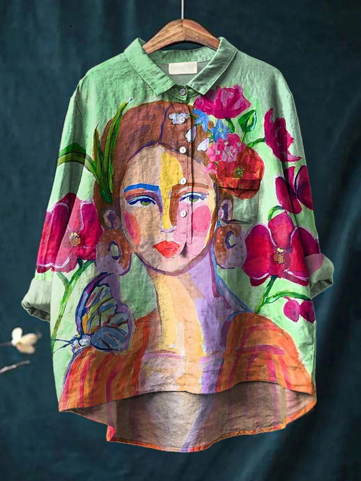 Chemise décontractée Lily de Danoir Paris avec imprimé multicolore pour le printemps, en tissu léger et confortable.