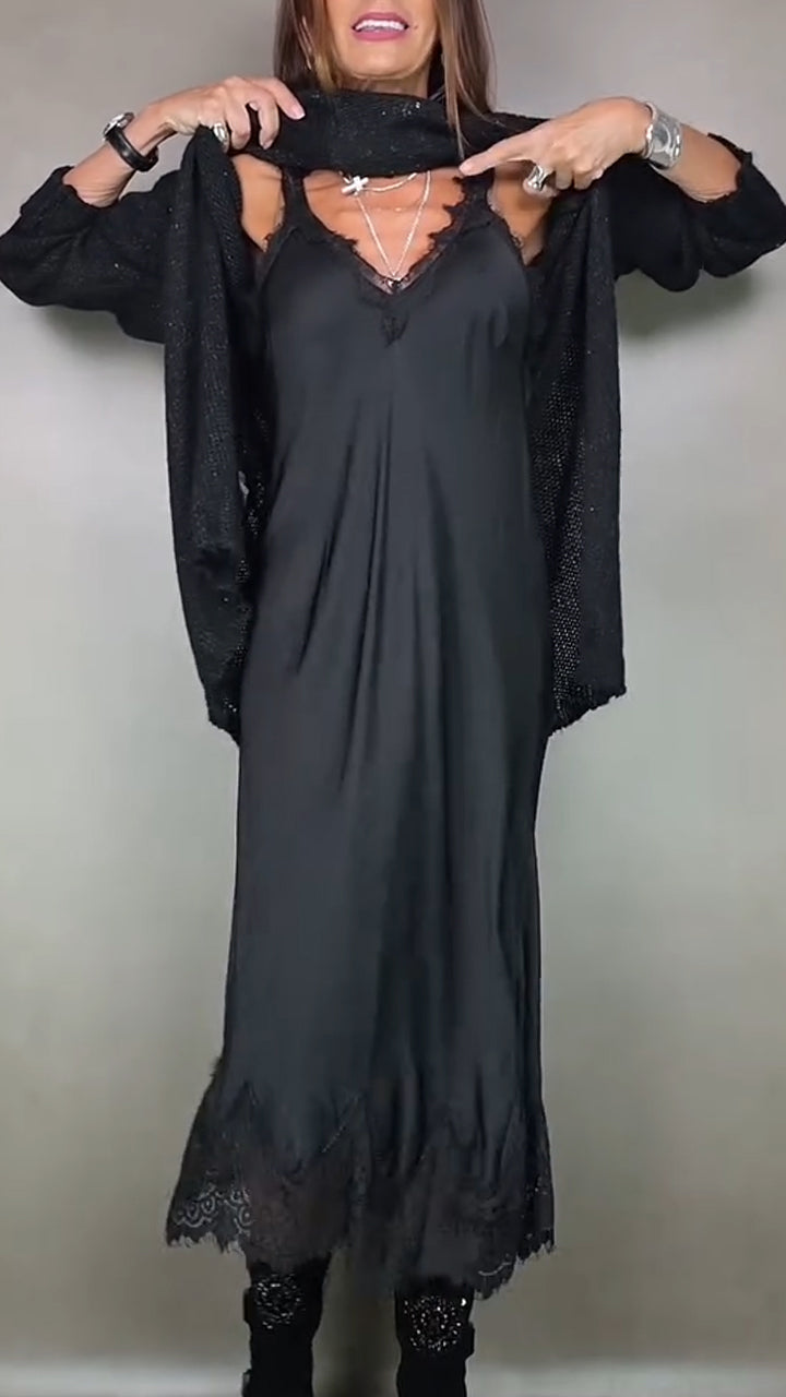 Robe maxi élégante Anarise de Danoir Paris, couleur sophistiquée, tissu fluide et détails raffinés visible sur l'image.