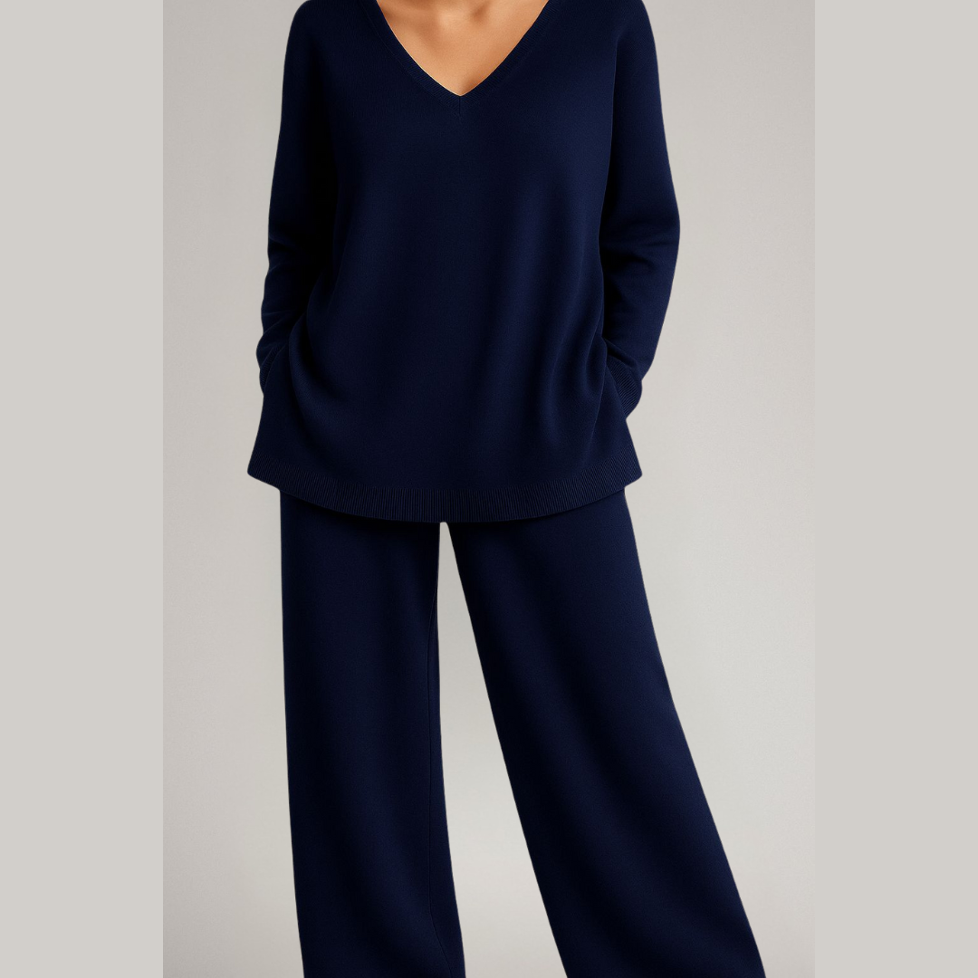 Ensemble chic et confortable Anny de Danoir Paris en noir, vêtement féminin élégant et décontracté, porté sur mannequin.