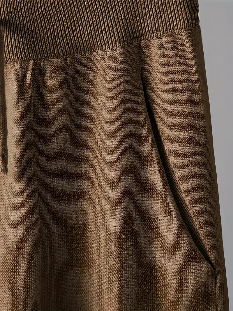 Ensemble décontracté élégant Danoir Paris FR916 beige pour femmes, look chic et confortable, vue de l'ensemble porté.