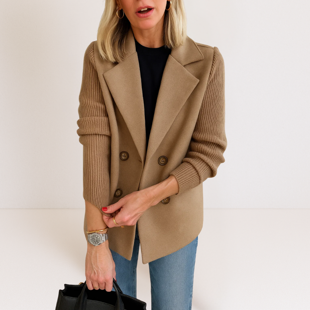 Veste élégante en tricot rose Martine de Danoir Paris, style féminin et chic, portée sur un modèle.