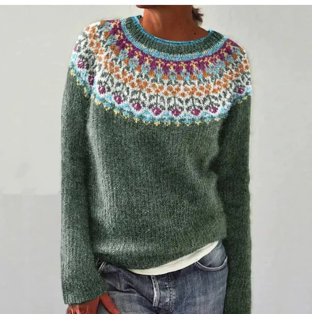 Pull vintage confortable Nina de Danoir Paris, en laine douce, avec col rond et manches longues, porté sur un mannequin.