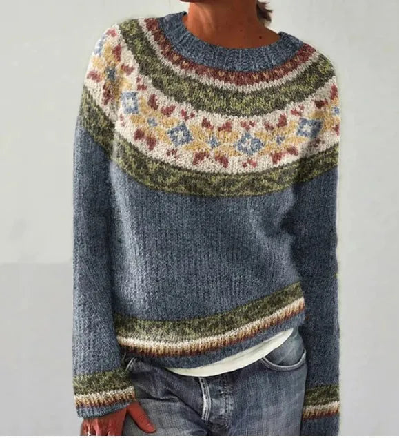 Pull vintage Danoir Paris Nina, confortable et doux, en tissu moelleux avec col rond et manches longues, couleur neutre.